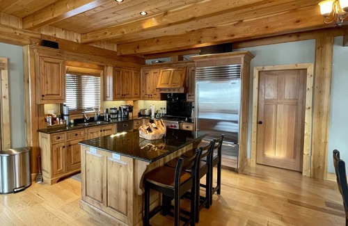 Sun Peaks Chalet De Esquí | Sun Peaks Ski In Ski Out Luxury Chalet