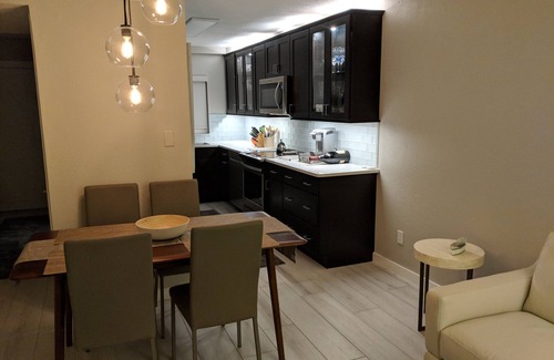 Ormond-by-the-Sea Condominio | Sol, arena y surf!