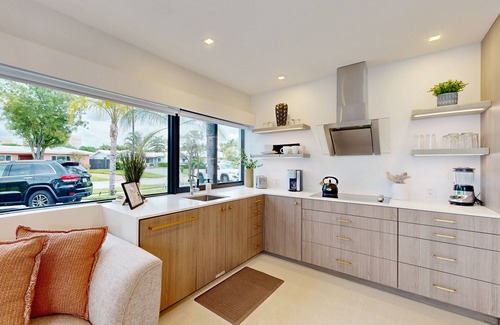 North Corals Casa | Sun, Sand & Style: Your Perfect Beach Getaway in Oakland Park