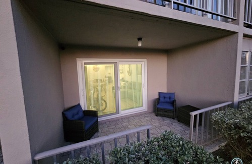 St. Petersburg Condominio | Snowbird Season is coming. Sun, Sand & Sunsets–all just minutes from your door.