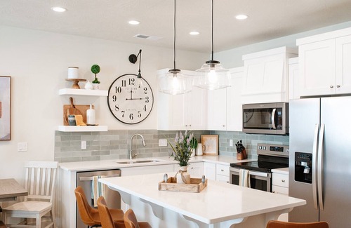Washington Fields Casa | 🔆Sun Shack 🔆 Warm Weather Getaway with Air Hockey Table and Pool