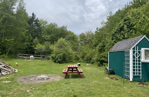 Milbridge Casa | Sun Shed Farm Stay