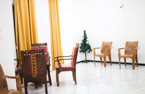 Thalaramba Casa | Sun Shine Villa