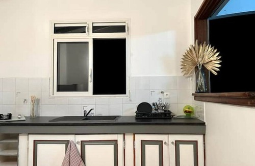 Les Abymes Casa | Sun Side
