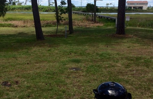 Chincoteague Casa | Sun Singer - 2BR townhome, Waterview shared pier,deck -Pet friendly NO LINENS