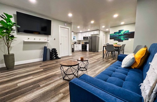 Liberty Wells Apartamento | Sun & Snow Bungalow, Remodeled, W&D, Hot Tub