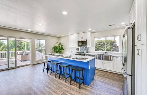 Lemon Grove Casa | Sun-Soaked Home < 9 Mi to Downtown San Diego