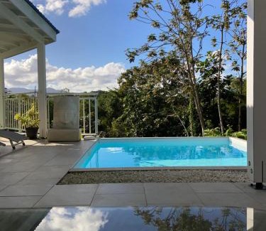 Petit-Bourg Casa | Sun7 appart T2, avec piscine partagée, logement moderne et cosy