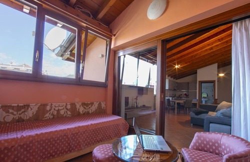 Pallanza Apartamento | Suna Beach Apartment, Verbania, Italy