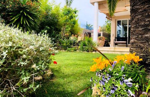 Cap de Salou Villa | SunAndBed Villa Sargantana
