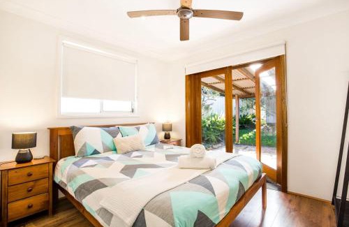 Culburra Beach Casa | Sunbaker Pet Friendly Awards Finalist 4 Mins Walk to Culburra Beach
