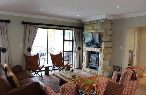 Clarens Casa | Sunbird Haven Self-Catering Sleeps 8