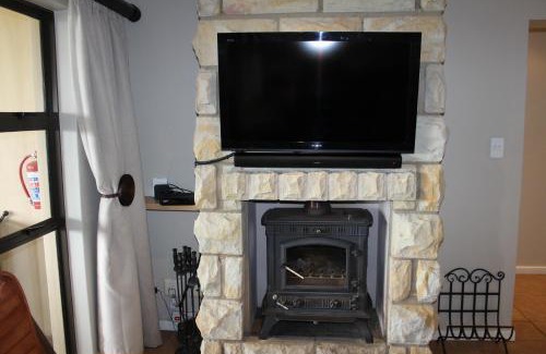 Clarens Casa | Sunbird Haven Self-Catering Sleeps 8