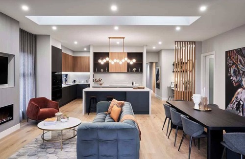 Limonite Casa | Sunbury Luxury - The Perfect Family Entertainer