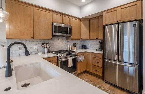 Cle Elum Chalet De Esquí | Suncadia 2 Bdrm Village Chalet Water Mountain View