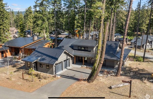 Cle Elum Casa | Suncadia 4 Bdrm Home located within the heart of the Resort