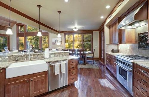 Cle Elum Casa | Suncadia 6 Bdrm Home with Outstanding Outdoor Patio