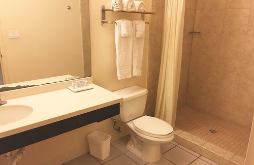 South Padre Island Hotel | Sunchase Inn & Suites