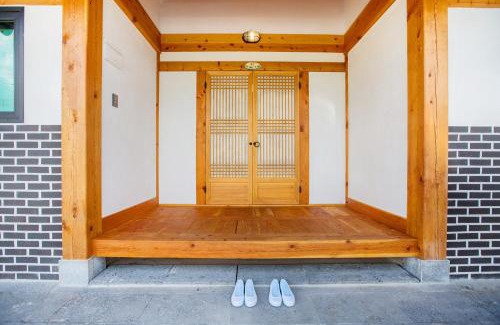 Tarimok Casa | Suncheon Bay Forest Pension