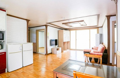 Tangsanmit Casa | Suncheon Tomato Village Pension