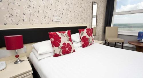 Bournemouth City Centre Hotel | Suncliff Hotel - OCEANA COLLECTION