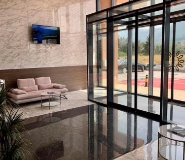 Zeljeznica Apartamento | Suncoast Suites