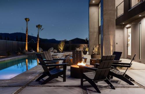 Indian Cove Casa | Sundance Cove by Fieldtrip Modernist Masterpiece Next to National Park Camp Entrance