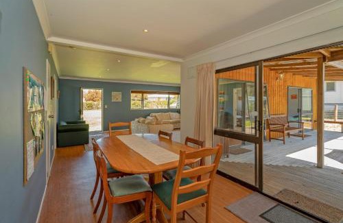 Hahei Casa | Sundaze - Hahei Holiday Home