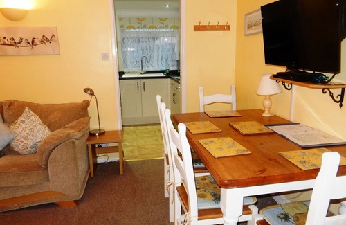 Dartmouth Chalet De Esquí | 2 bedroom-Chalet-Clásico-Baño con ducha-Vista al Parque