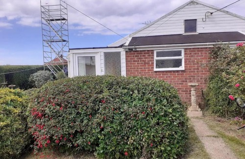 Bacton Casa | Sundial Cottage
