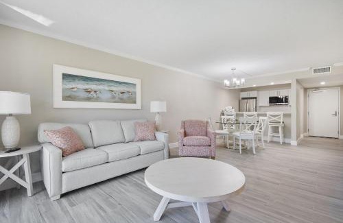 Sanibel Casa | Sundial F106 - Renovated Ground Floor Residence at Sundial Sanibel