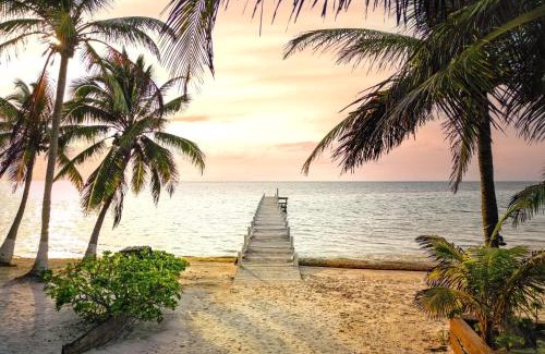 San Pedro Complejo | Sundiver Beach Resort
