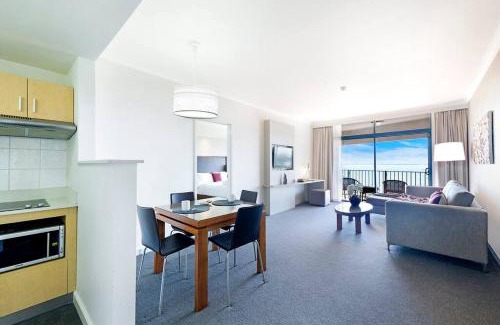 Darwin City Centre Apartamento | Sundrenched and Scenic with Sprawling Water Views