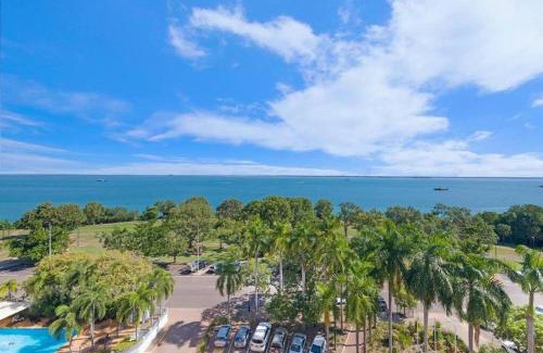 Darwin City Centre Apartamento | Sundrenched and Scenic with Sprawling Water Views