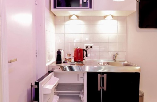 Burgwallen Nieuwe Zijde Casa | Sunflower Amsterdam
