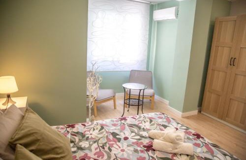 Tarragona Apartamento | Sunflower Apartment Céntrico
