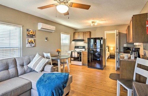 Midtown Casa | ‘Sunflower Casita’ ~ 2 Miles to Downtown!