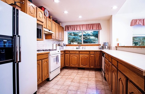Twin Creeks Casa | Sunflower Lane - 4BD Sun Valley Retreat + Resort Amenities