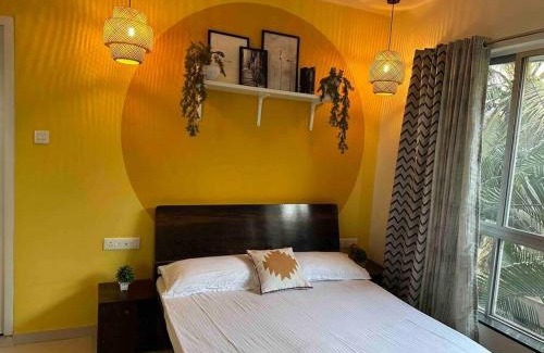 Koregaon Park Apartamento | Sunflower Pvt Studio Room in Koregaon Park with AC WiFi Smart TV