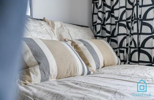 Siedlce Casa | Sunflower Room - 15 Minutes to Gdańsk Old Town