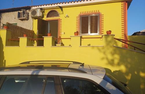Quartiere XXIII Alessandrino Apartamento | Sunflower's home