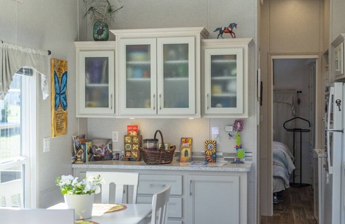 Mills River Casa | Sunflower · The Sunflower @ Acony Bell Tiny Home Village