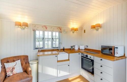 St Harmon Casa | Sunflower - Uk42360