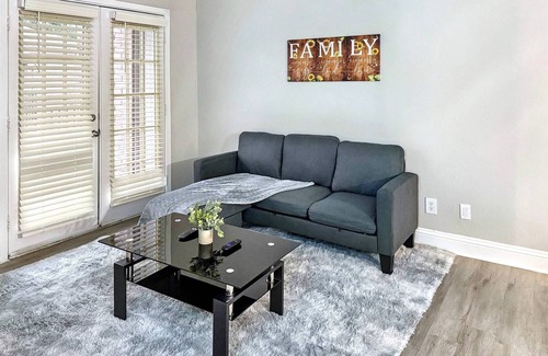 Addison Apartamento | Sung stay near Addison Circle