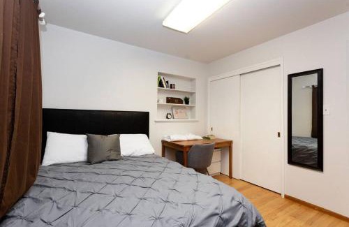 Southeastern Sacramento Apartamento | SunHouse 1410sqft BBQ 3xTVs Pets W/D Backyard