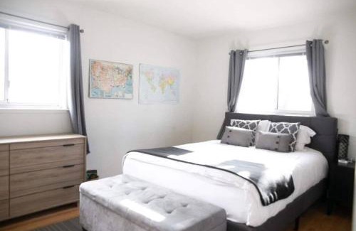 Southeastern Sacramento Apartamento | SunHouse 1410sqft BBQ 3xTVs Pets W/D Backyard