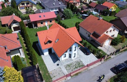 Lubica Casa | Sunhouse