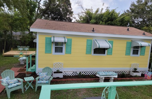 Gulfport Casa | Sunkissed Bungalow