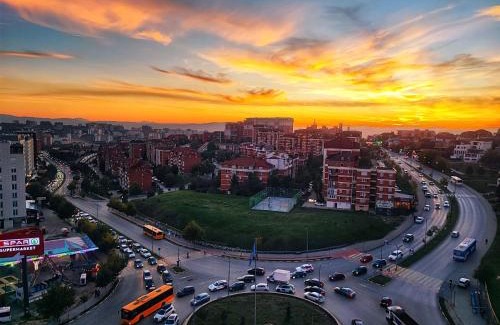 Matiçan Apartamento | Sunlight Apartment Prishtina -Stunning Rooftop Views