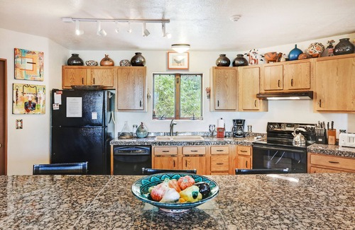 Seton Village Casa | Sunlit Hills Art and Views | Amazing Mountain View